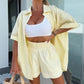 Ensemble 2 pièces chemise à manches courtes et short taille haute de couleur unie vibrante
