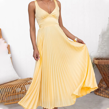 ⏳Offre spéciale limitée dans le temps⏰Sexy Open-Back Halter Pleated Dress